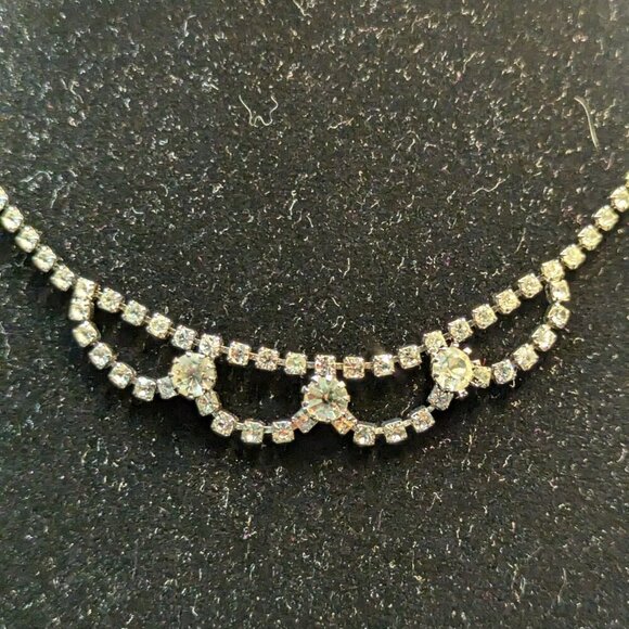 Costume Jewelry Set Clear Sparkling Rhinestone Crystal Choker Necklace Earrings - Picture 6 of 7